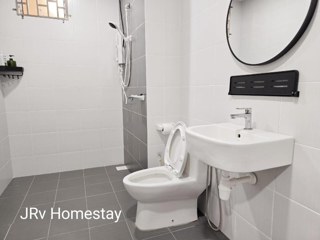 Jrv Hotelstyle Homestay Melaka Exteriör bild