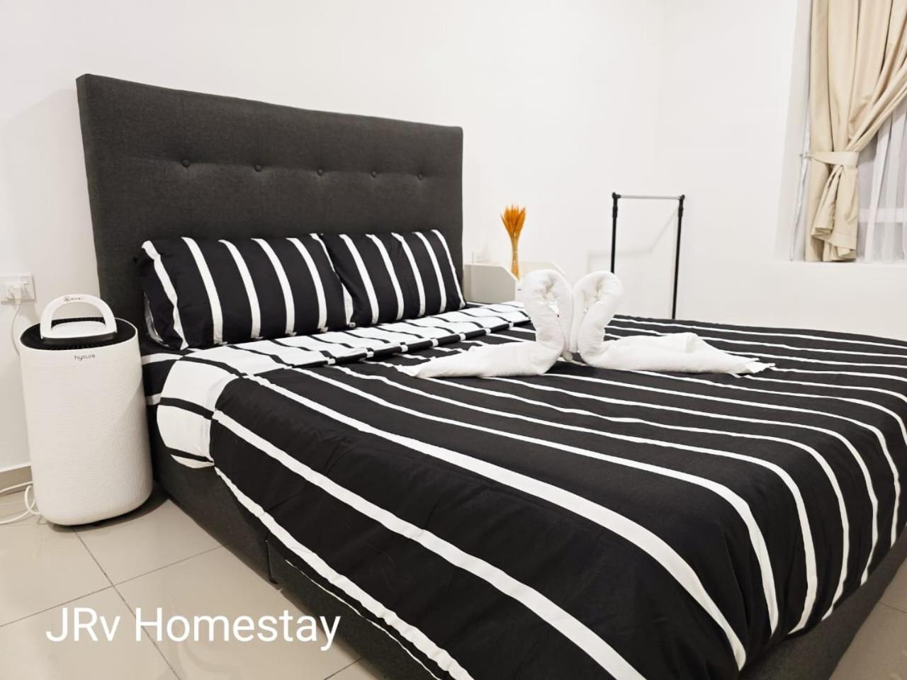Jrv Hotelstyle Homestay Melaka Exteriör bild